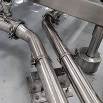 Execução de projeto: Adequação CIP, Sala de envase de refrigerante - Metaltec Montagens 