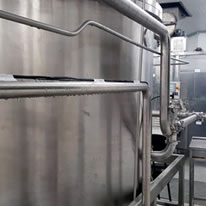 Execução de projeto: Adequação CIP, Sala de envase de refrigerante - Metaltec Montagens 