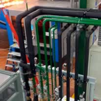 Execução de projeto: Envase de óleo - Metaltec Montagens